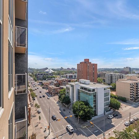 Heart Of Downtown Calgary Spacious Luxury Condo With Stunning Views And Premium Amenities Esterno foto