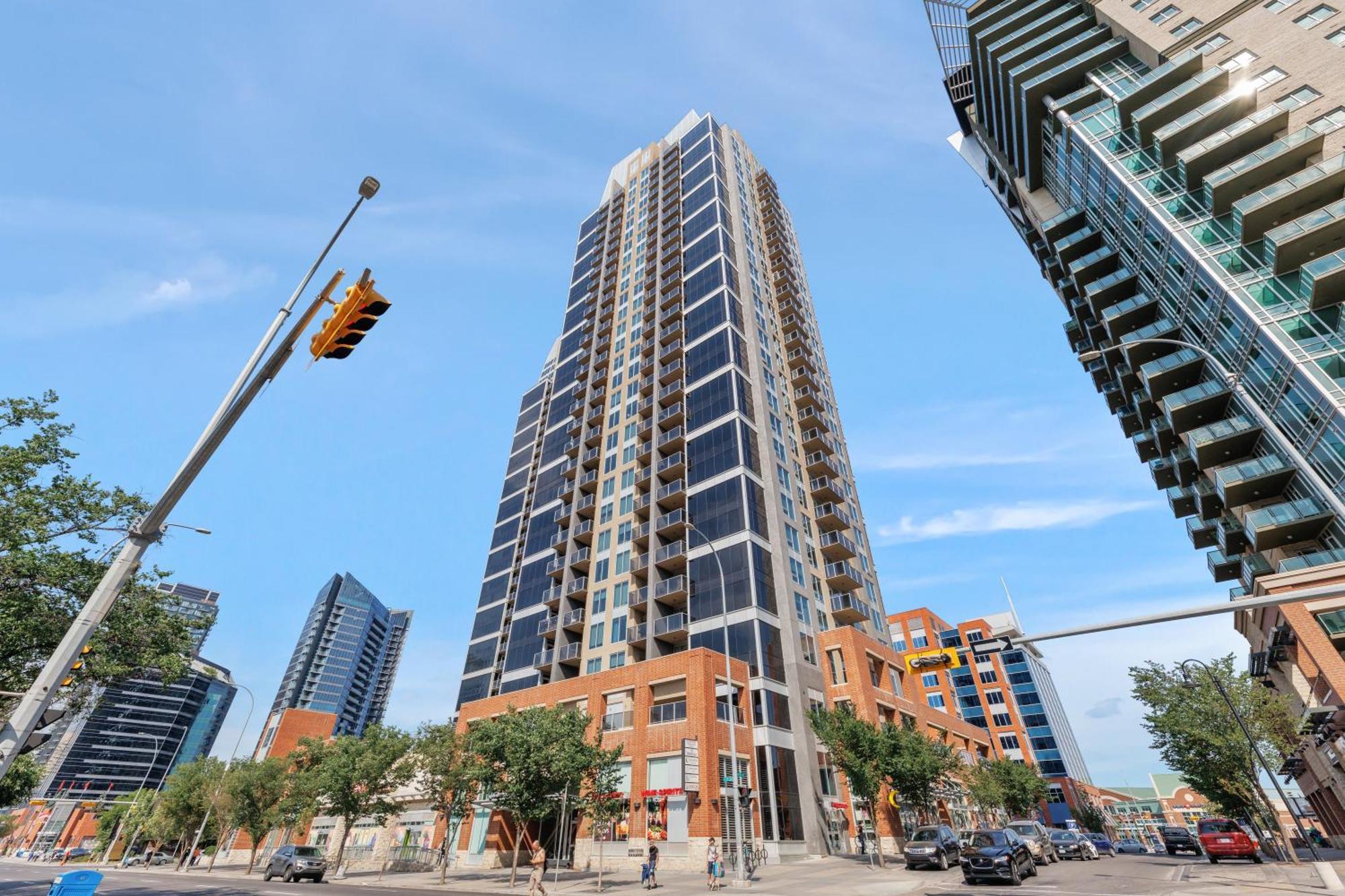 Heart Of Downtown Calgary Spacious Luxury Condo With Stunning Views And Premium Amenities Esterno foto