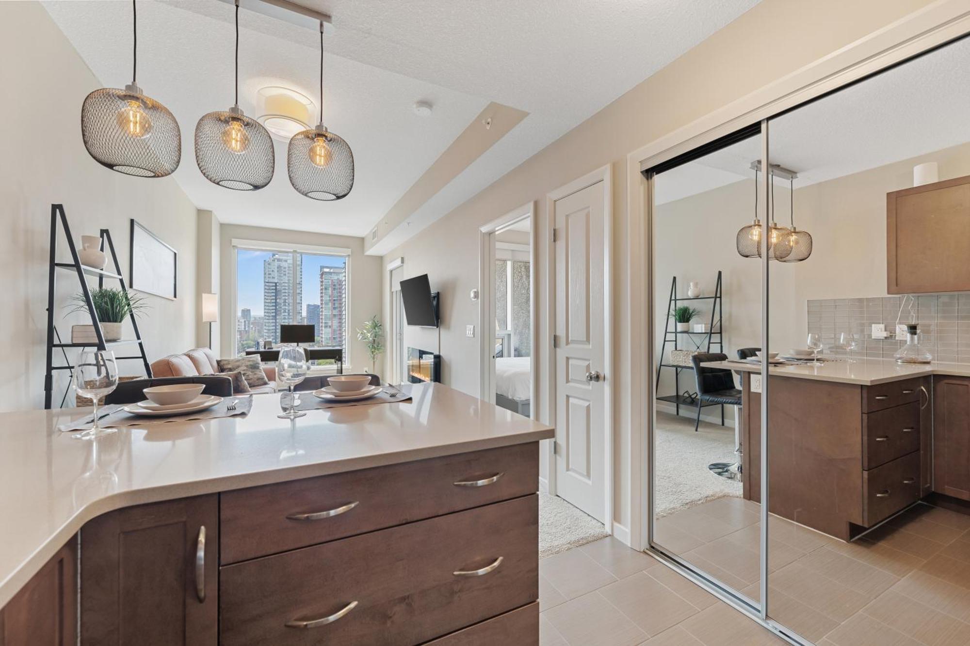 Heart Of Downtown Calgary Spacious Luxury Condo With Stunning Views And Premium Amenities Esterno foto
